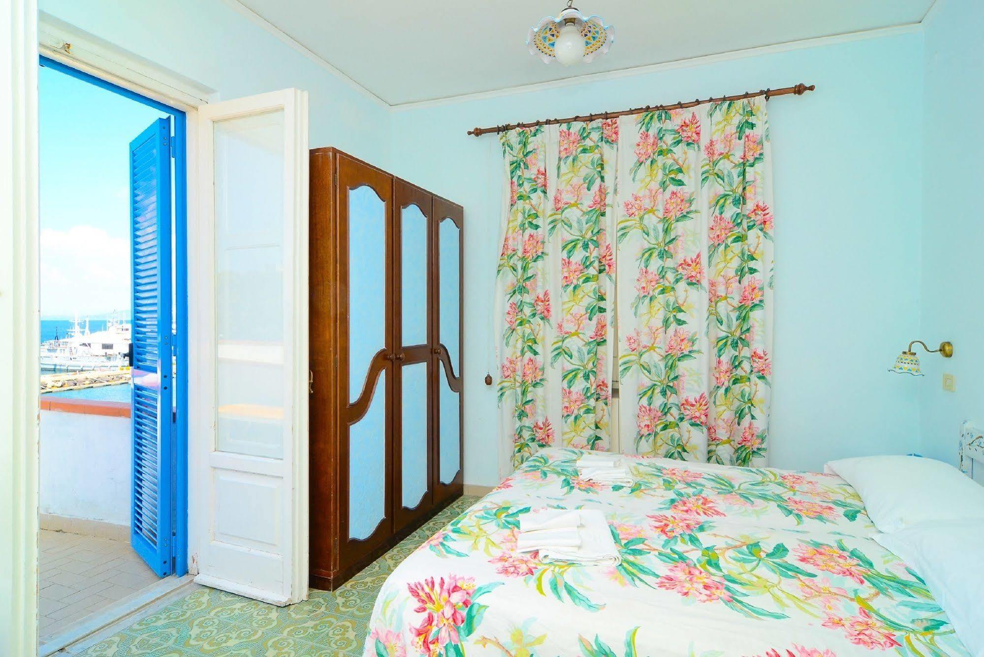 Hotel Terme Marina Lacco Ameno  Bagian luar foto